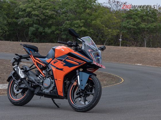 22 Ktm Rc 390 Track Review Simply The Best Zigwheels