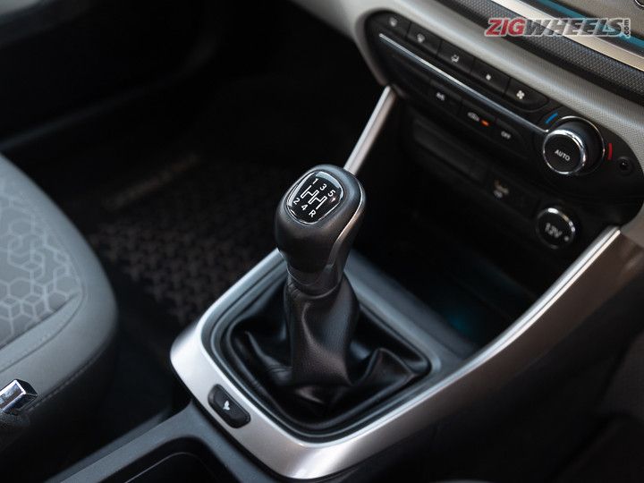 Tata Punch vs Altroz Braking, Cornering, Ride And Handling Compared