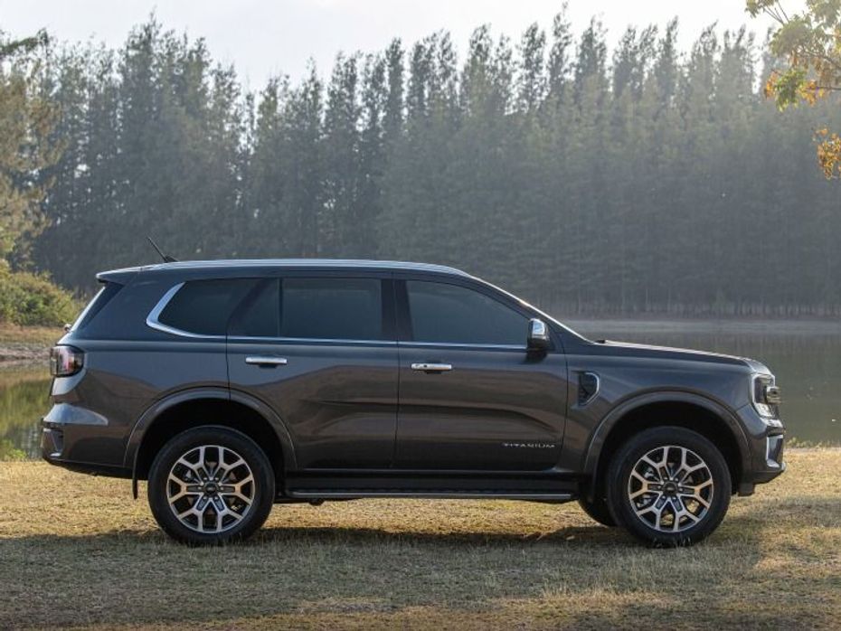 2024_Ford_Endeavour_Side_Profile