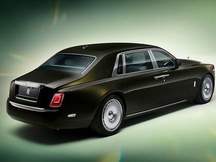 Bespoke Rolls-Royce Phantom Platino Has Seats Made From Bamboo