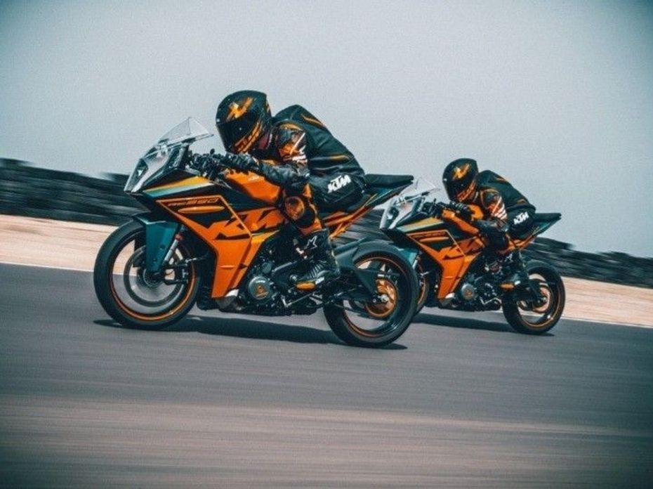 KTM RC 390 Launched
