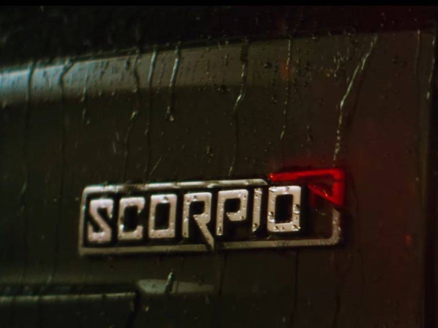 Mahindra Scorpio SUV-logo-invert | Mahindra Goodwood