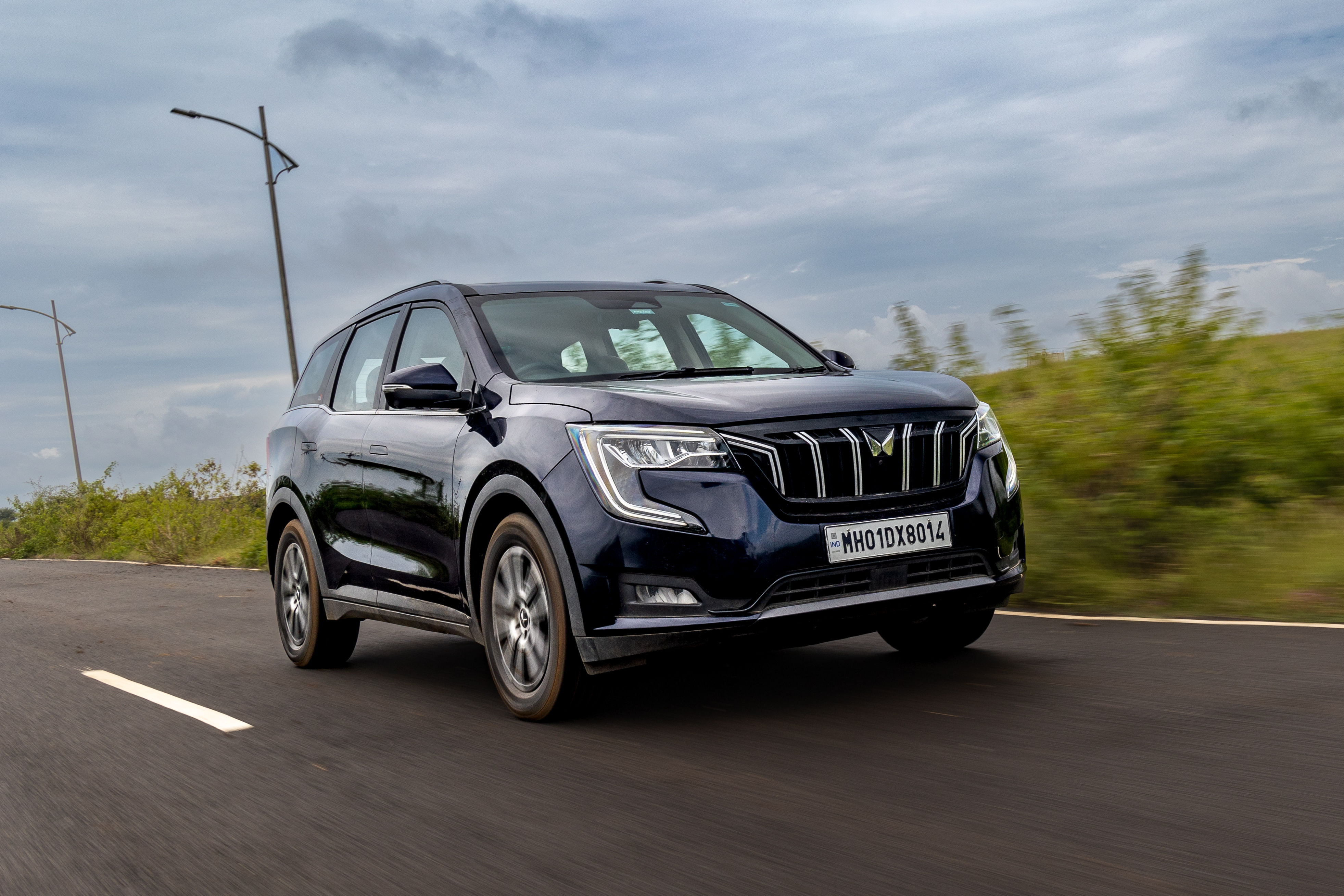 Mahindra Scorpio N vs XUV700: Turbo-petrol Variants Performance