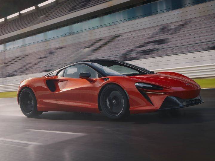 Mclaren Makes Inroads In India, Set To Launch Store In Mumbai On This ...