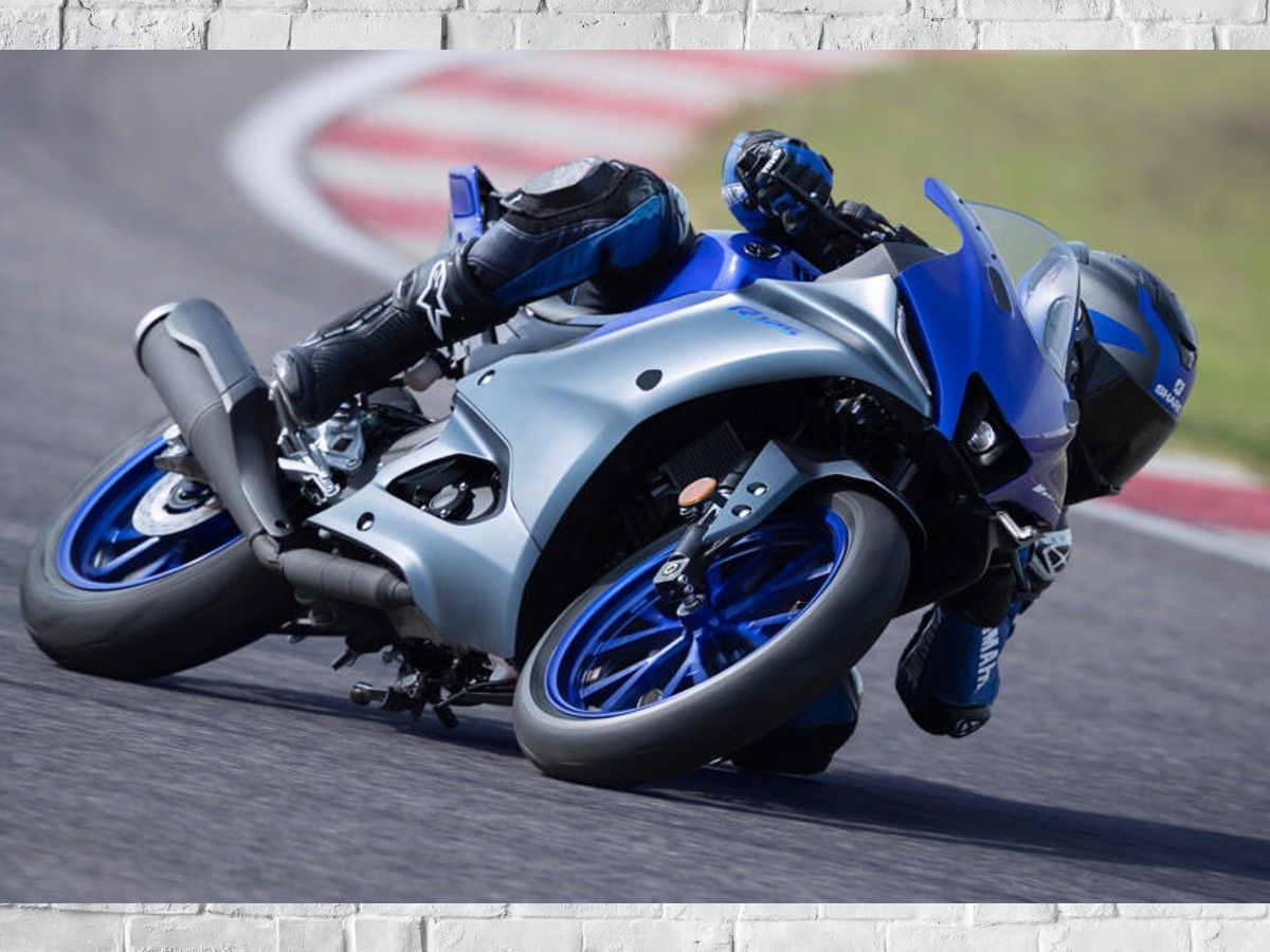 Yamaha's Smallest Supersport Now Packs Some Big Boy Hardware