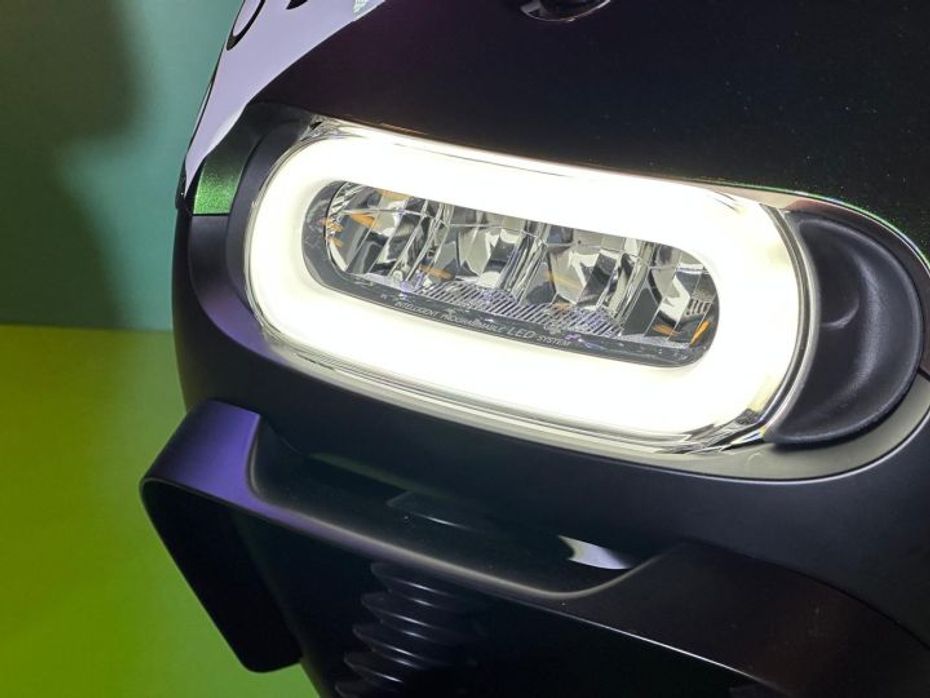 Here&rsquo;s A Detailed Look At The Gogoro Supersport In Images overview