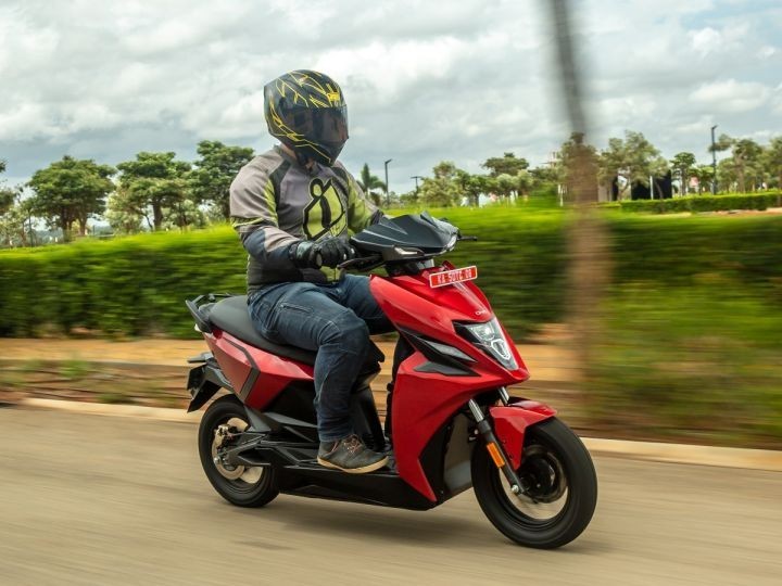 Simple One Electric Scooter Delivery Details Revealed ZigWheels