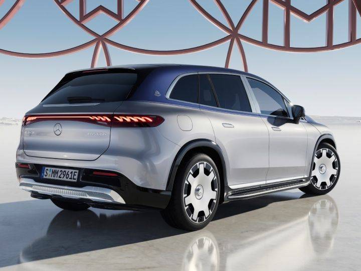 5 Things To Know About New Mercedes-Maybach EQS 680 Electric SUV ...