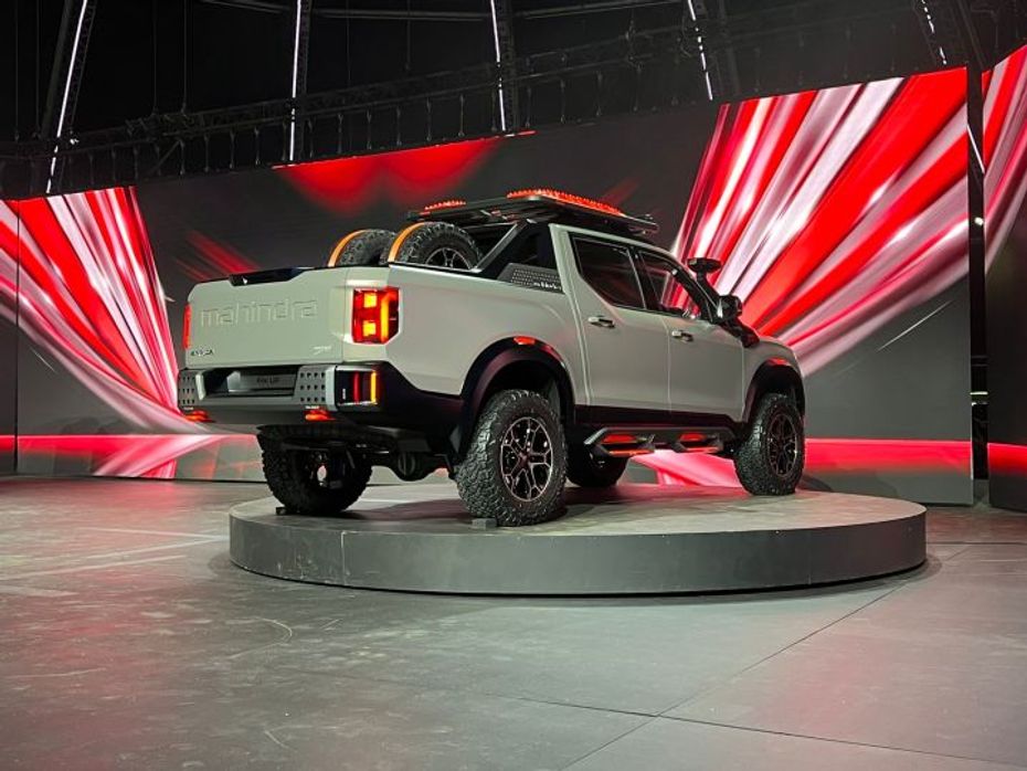 Mahindra’s Global Pik Up Truck Concept Previews A Few Changes On showcase