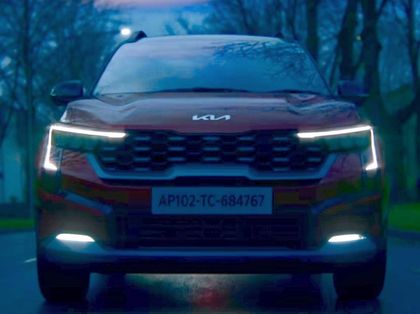 2024 Kia Sonet Facelift Teased For The First Time Ahead Of Its December 14 Debut - ZigWheels
