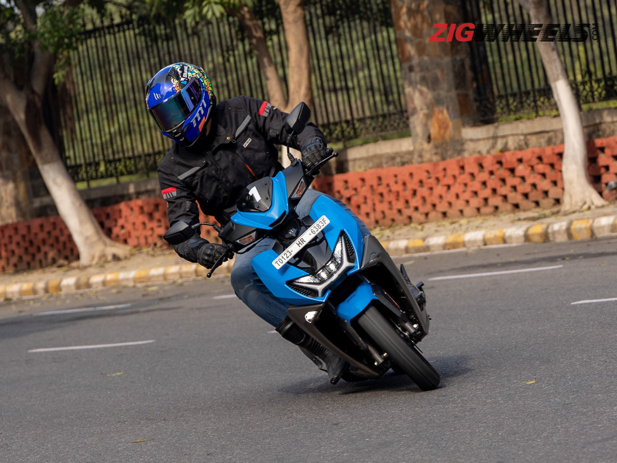 Hero Xoom 110 vs Honda Dio vs TVS Scooty Zest: Specifications
