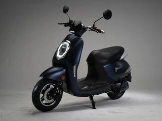 Poise Grace Electric Scooter Detailed In 7 Images