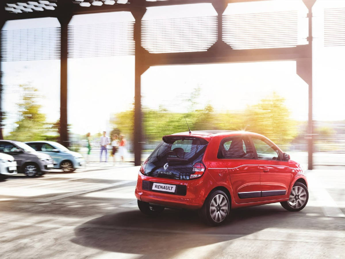 Renault to pick partner for new Twingo EV by early 2024 -sources