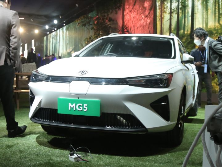 Auto Expo 2023: MG 5 Electric Estate Breaks Cover In India - ZigWheels