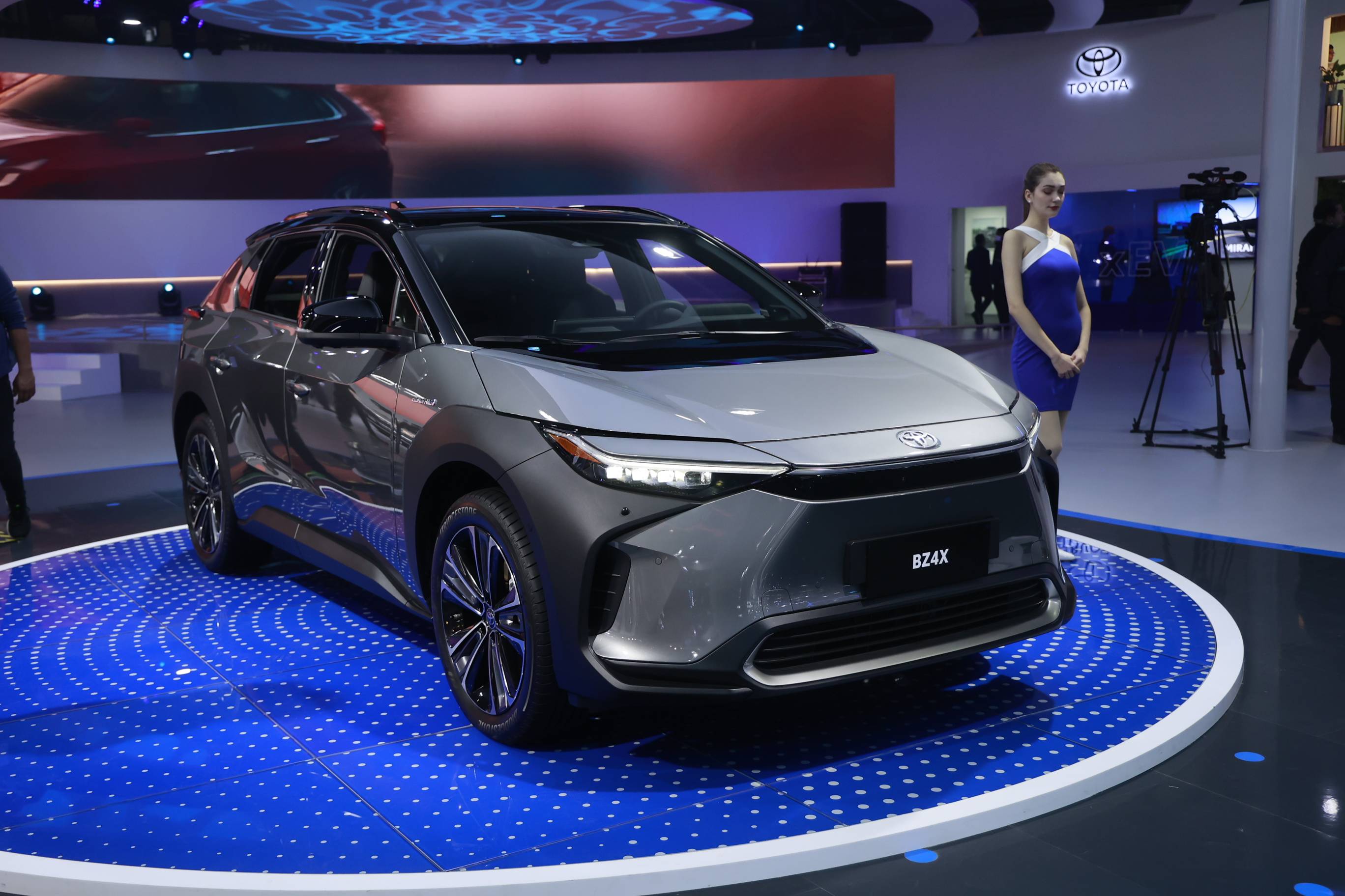 Toyota bZ4X Electric SUV Breaks Cover At Auto Expo 2023 ZigWheels