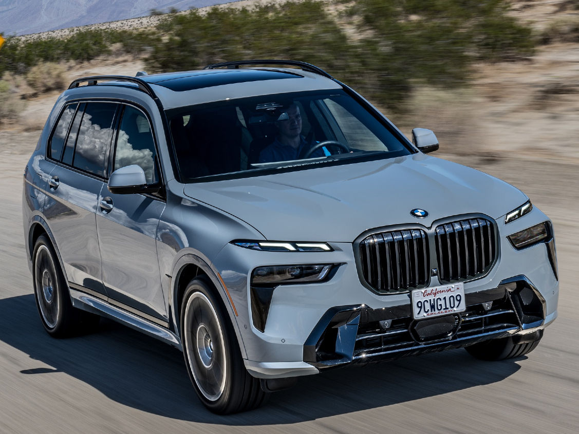 Facelifted 2023 BMW X7 Launched In India At Rs 1.22 Crore - ZigWheels