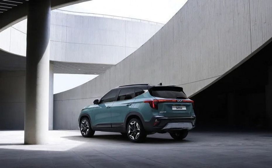 Facelifted Kia Seltos’ New Teaser Drops Hint At Its New Pluton Blue gallery