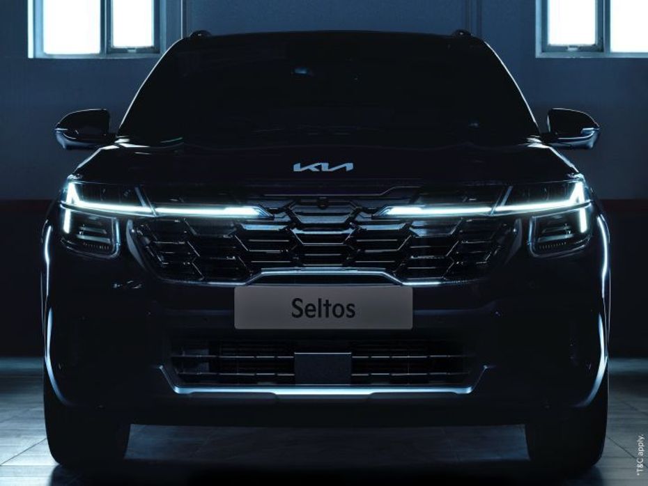 Facelifted Kia Seltos’ New Teaser Drops Hint At Its New Pluton Blue details