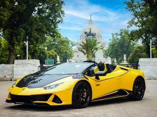 Lamborghini Hits A Century And A Half For Huracan Deliveries In India Lamborghini Hits A Century And A Half For Huracan Deliveries In India
