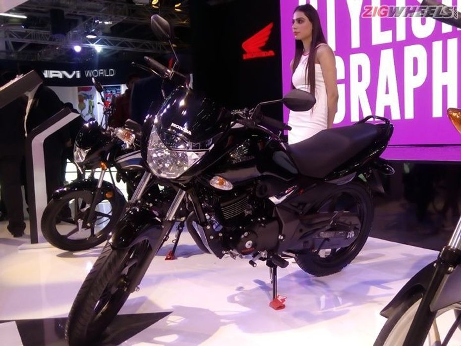 Iconic Indian Bikes That Made A Comeback: Bajaj Pulsar 220F, LML Star details