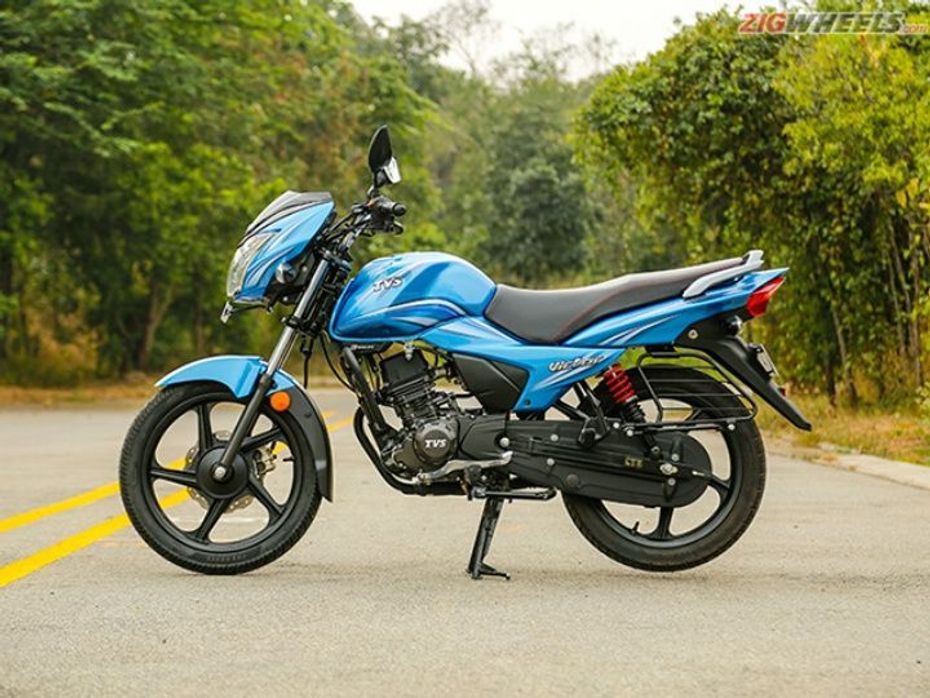 Iconic Indian Bikes That Made A Comeback: Bajaj Pulsar 220F, LML Star showcase
