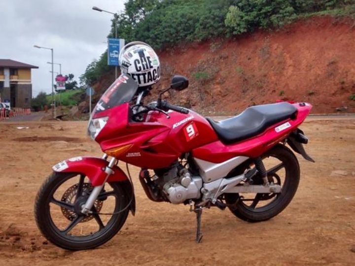 karizma zmr bs6 price