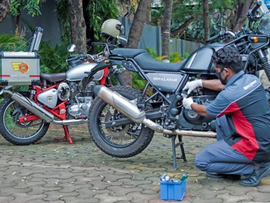 Attention To Those Servicing Your Two-wheeler At Third Party Service details