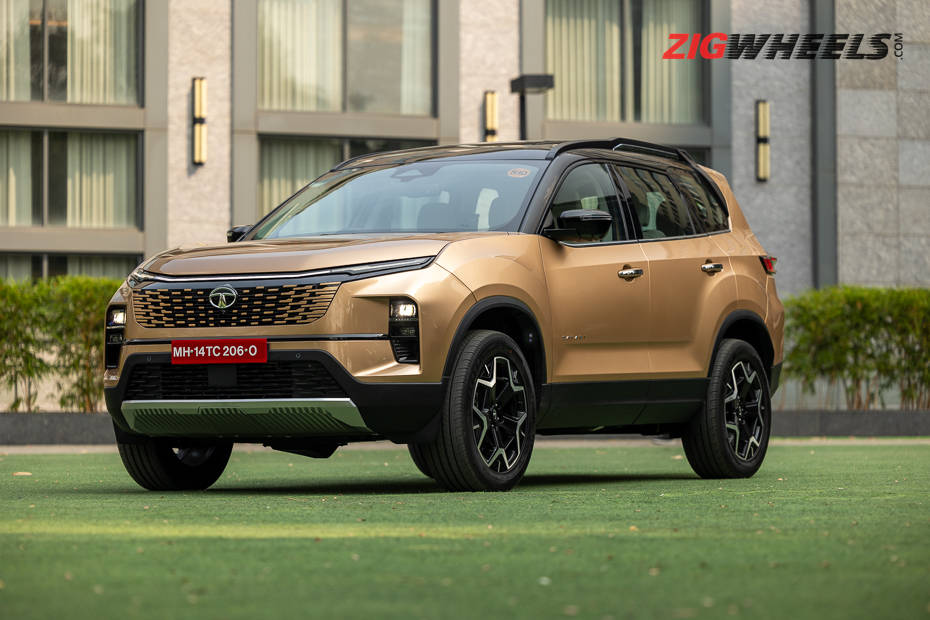 tata new safari xt plus dark edition(diesel)