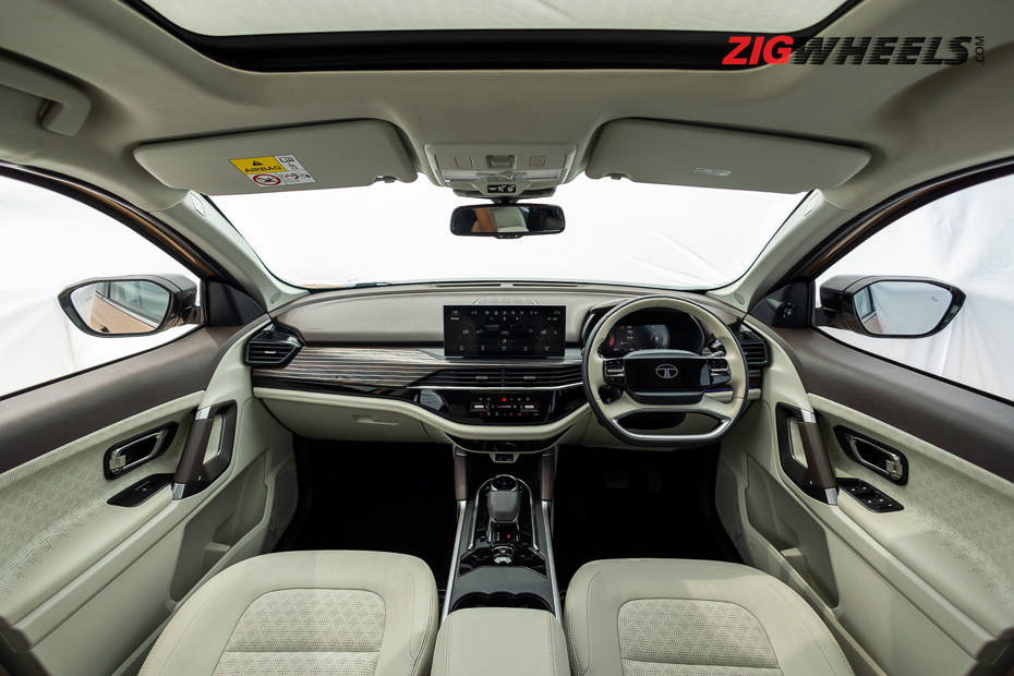 tata new safari xt plus dark edition(diesel)