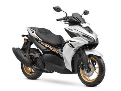 Yamaha Aerox 155 Version S Front Three Fourth 1