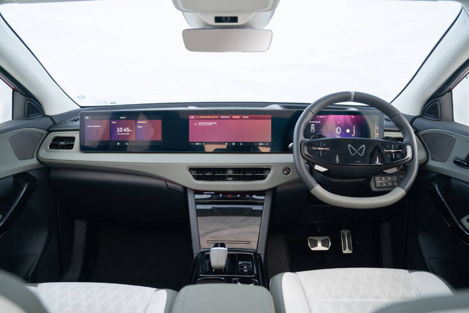 Mahindra XEV 9e Interior