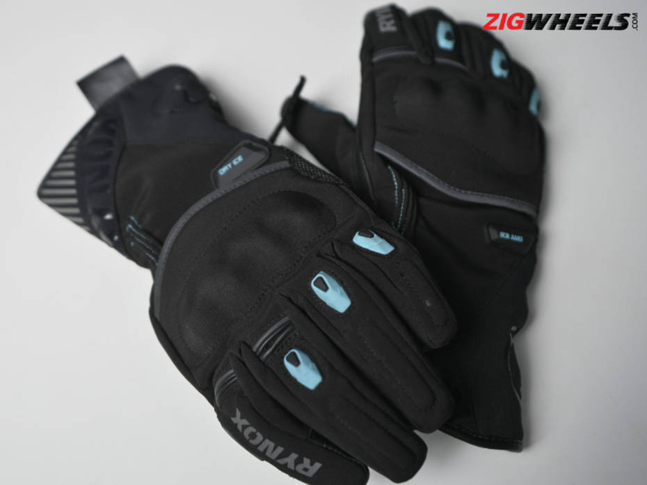 Cheap waterproof gloves in India