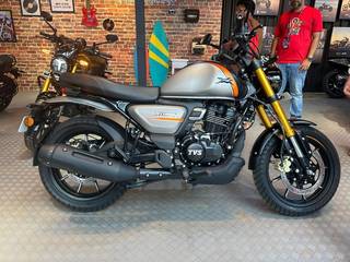 2025 TVS Ronin DS Variant Unveiled at TVS MotoSoul 2024 2025 TVS Ronin DS Variant Unveiled at TVS MotoSoul 2024
