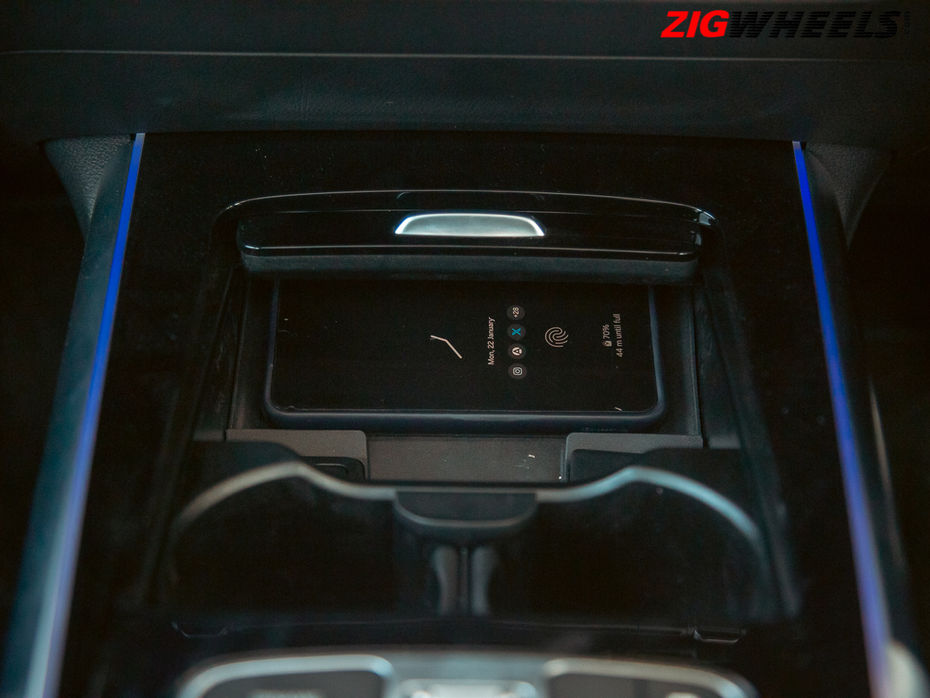 Mercedes-Benz GLA centre console storage and wireless charging