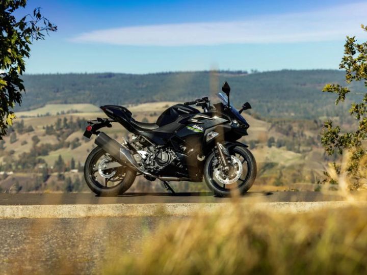 BREAKING: Kawasaki Ninja 500 Launched, Aprilia RS457 Rival Costs