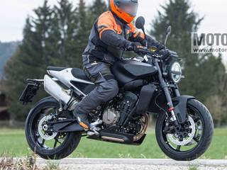 Upcoming Husqvarna Svartpilen 901 Spied Testing Abroad