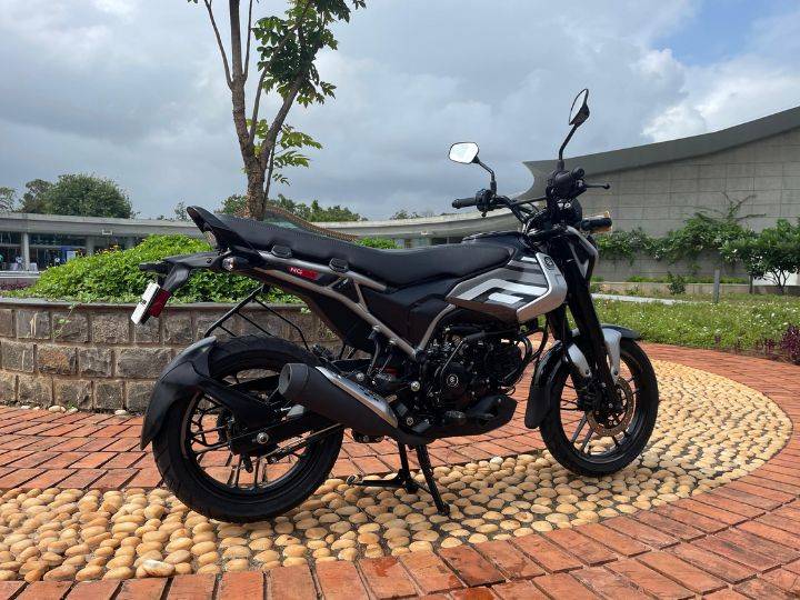 BREAKING: Bajaj Freedom 125 CNG Bike Launched: 1st CNG Bike Launch In ...