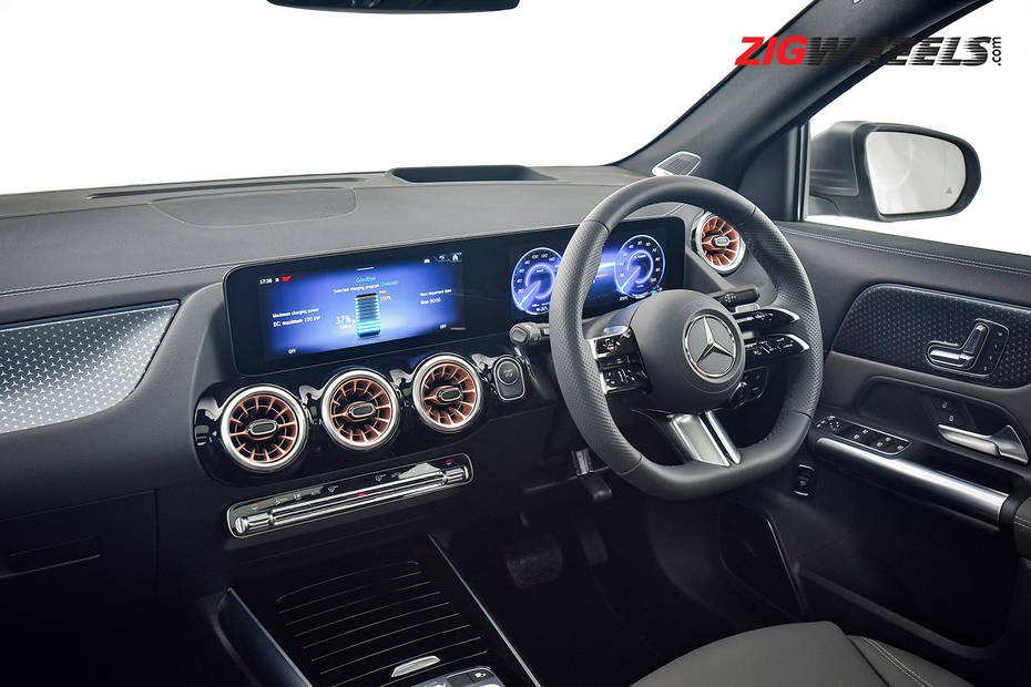 Mercedes Benz EQA Interior