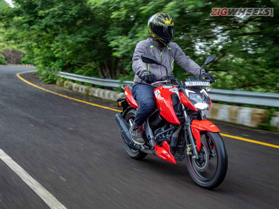 TVS Apache RTR 160 4V