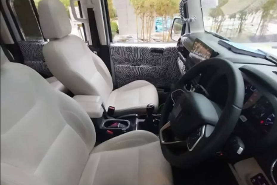 Mahindra Thar ROXX Mid-spec Interior 