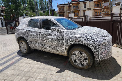 Tata Harrier EV Spied