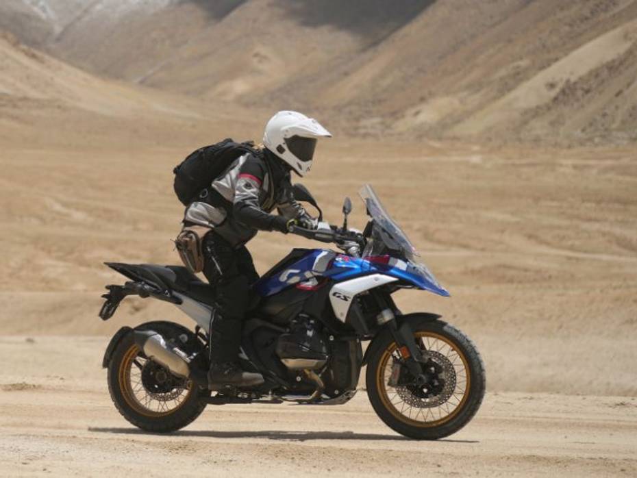 BMW R 1300 GS Review - ZigWheels