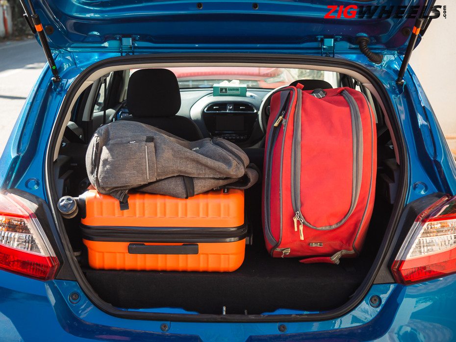 TiagoCNG AMT Tata Tiago CNG AMT Reviewed