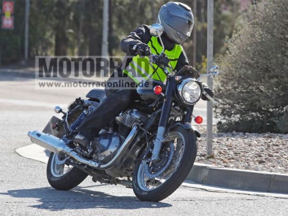 Royal Enfield Bullet 350 Spied in Europe - Front