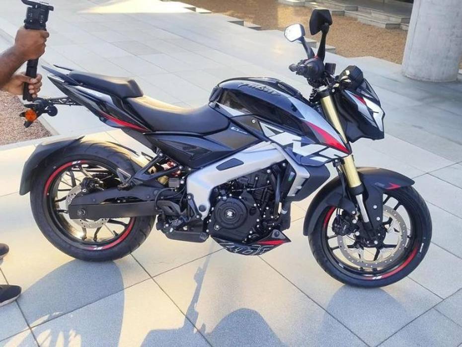 Bajaj Pulsar NS400 Spied Side Profile