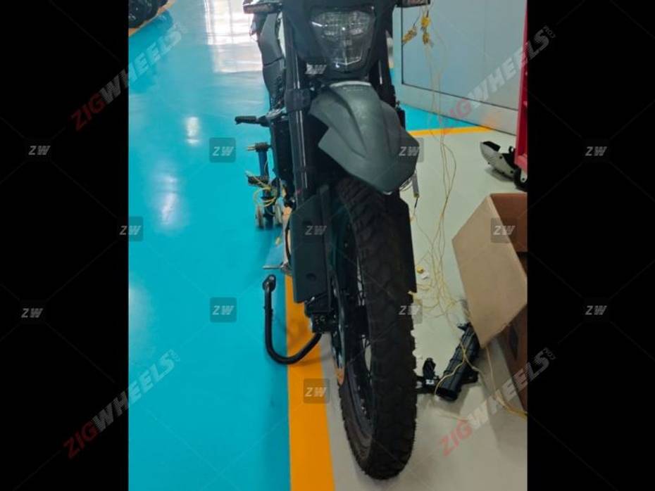 2024 KTM 390 Adventure Enduro Spied Again 2