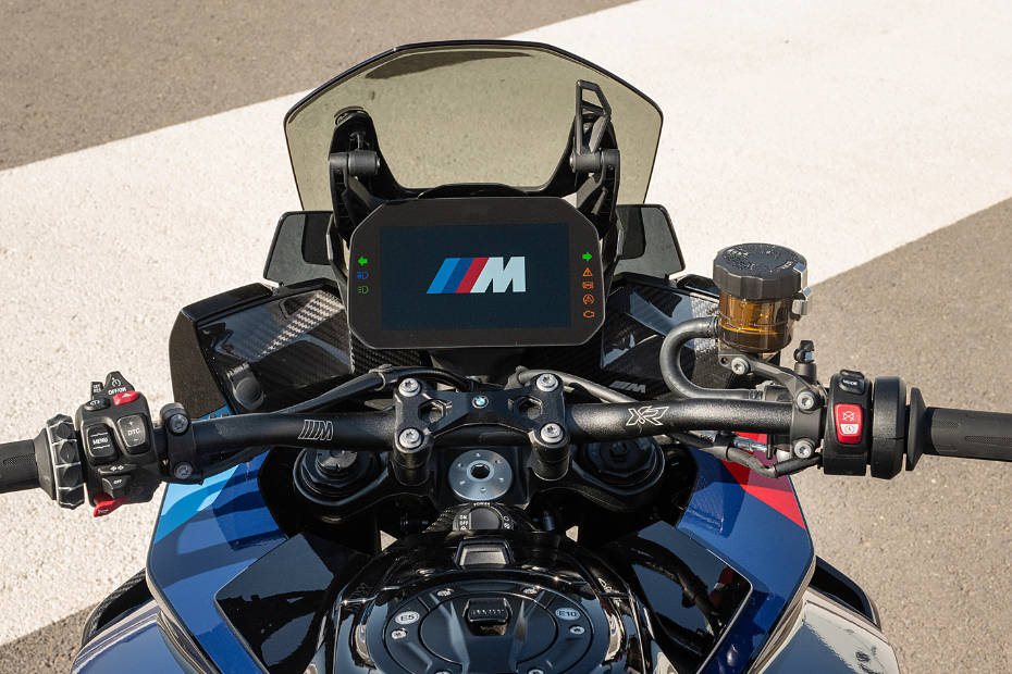 Instrument cluster of the new M 1000 XR