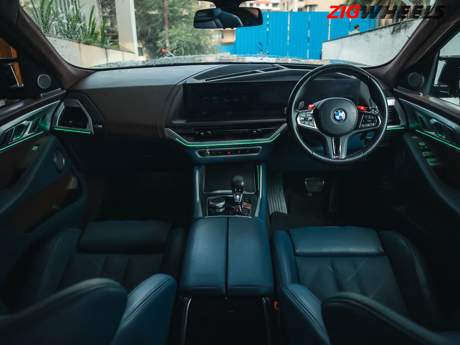 BMW XM Interior