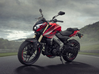 28 Percent GST On Two-wheelers Too Much, Says Rajiv Bajaj. Here’s Why We Agree 28 Percent GST On Two-wheelers Too Much, Says Rajiv Bajaj. Here’s Why We Agree