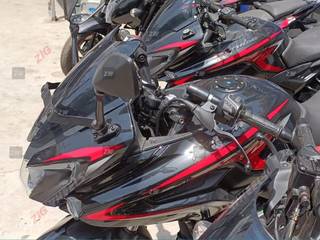 2024 Bajaj Pulsar F250 Same Price Other Options: Bajaj Chetak Premium, TVS Apache RTR 200 4V, Yamaha R15S And More 2024 Bajaj Pulsar F250 Same Price Other Options: Bajaj Chetak Premium, TVS Apache RTR 200 4V, Yamaha R15S And More